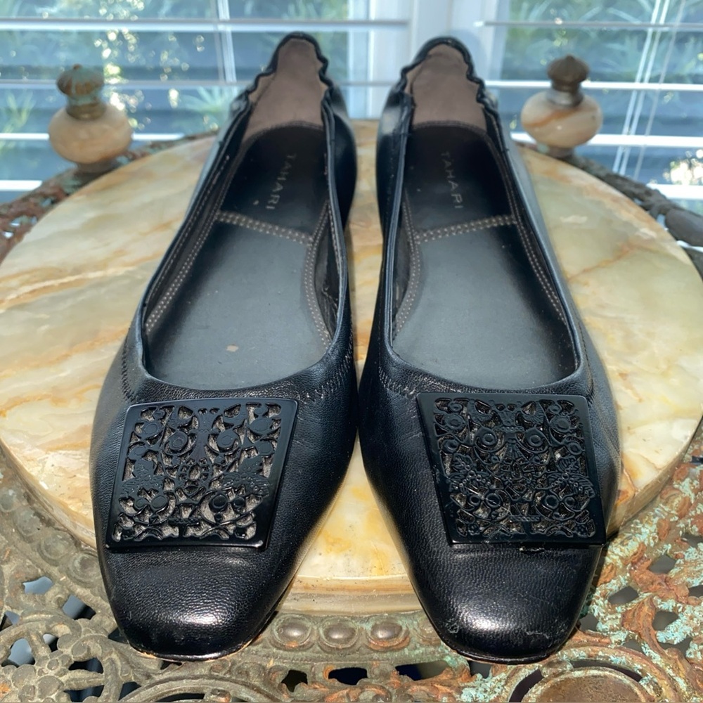 Tahari Black Leather Square Ornament Ballet Flats size 9M